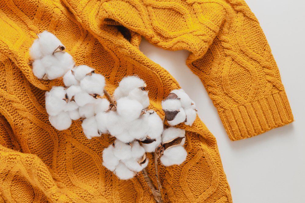 Close-up picture of cotton fabric and plain cotton t-shirt
